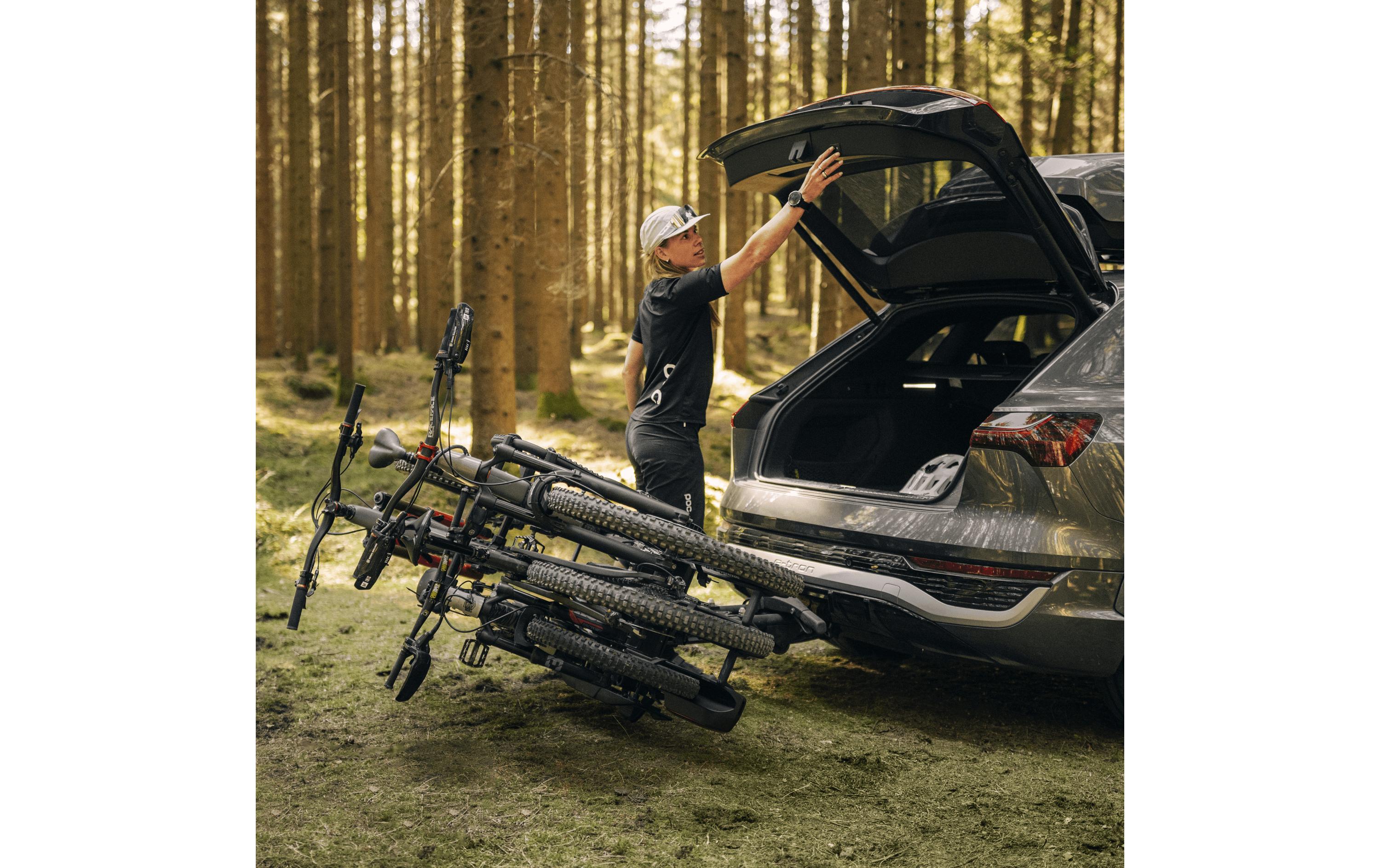 Thule Heckfahrradträger EASYFOLD 3 Schwarz 3-Bike