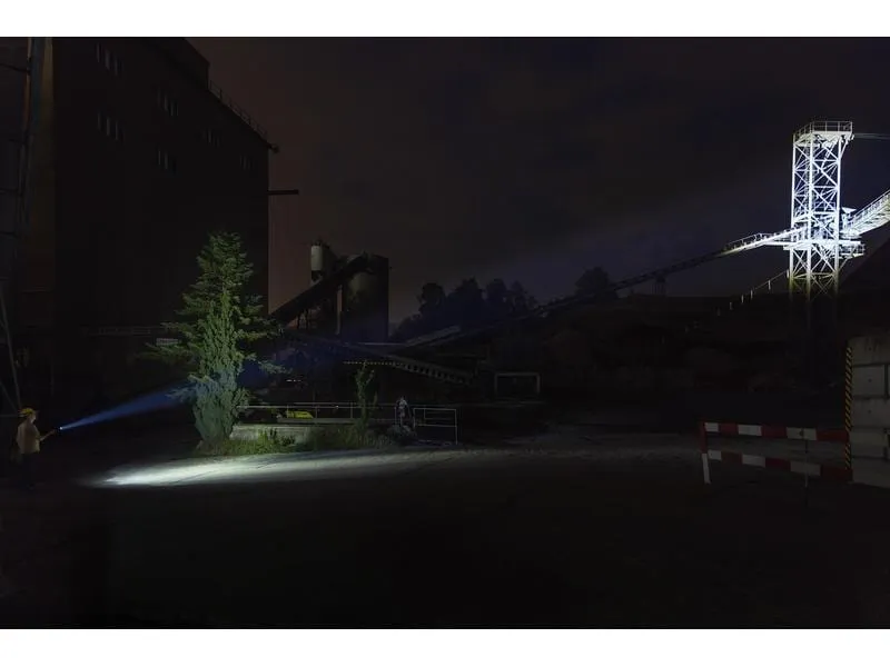 Nordride Taschenlampe LED Spot Long Range R, 1100 Lumen, IP65, USB-C Nordride Taschenlampe LED Spot Long Range R, 1100 Lumen, IP65, USB-C