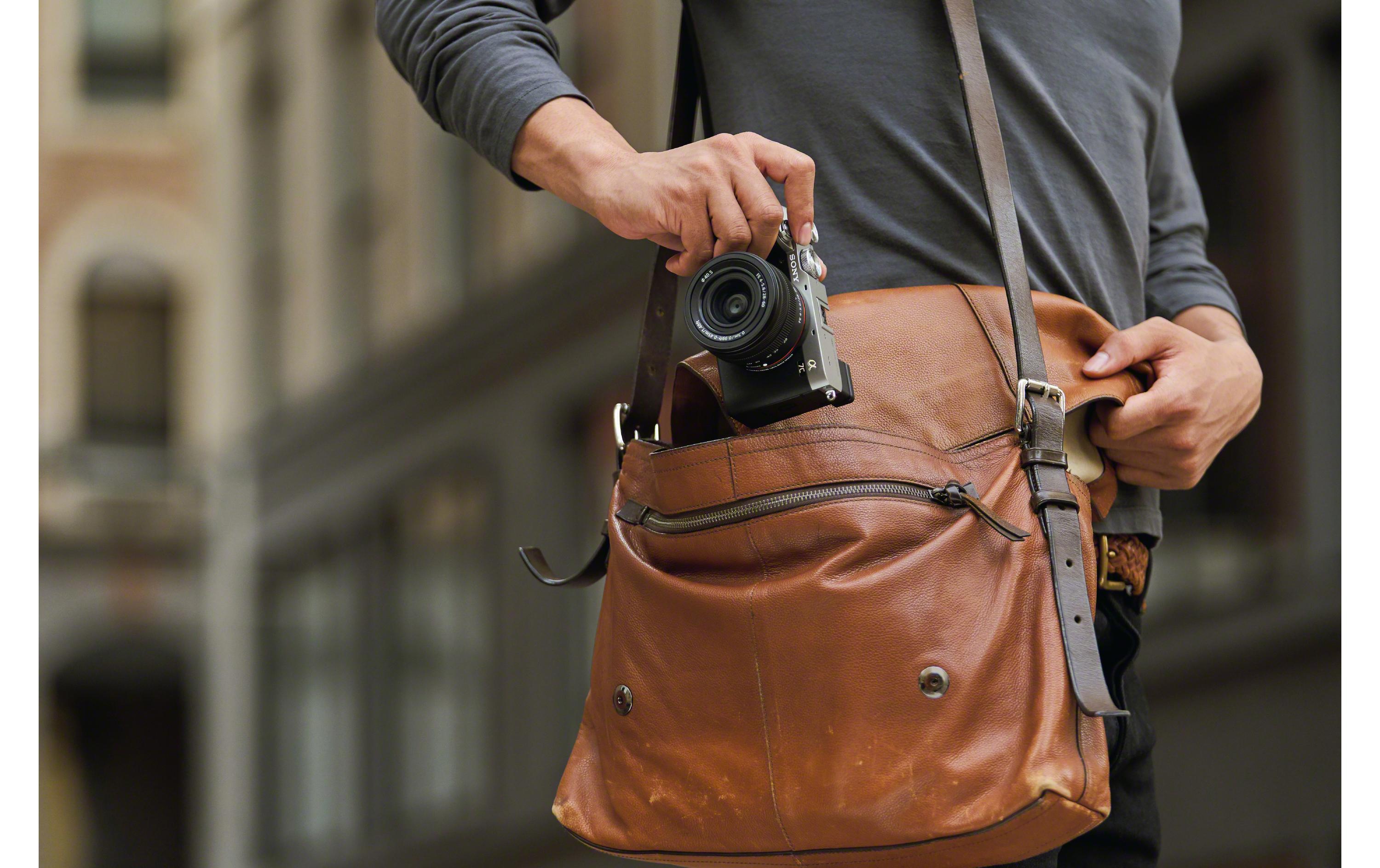 Sony Fotokamera Alpha 7C Kit 28-60 Silber Sony Fotokamera Alpha 7C Kit 28-60 Silber