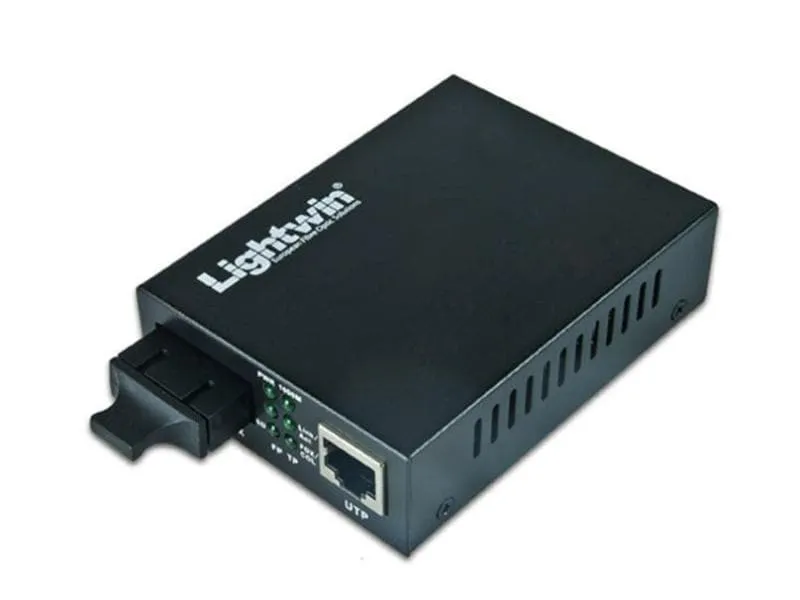 Lightwin Medienkonverter LWC 10/100 MM SC