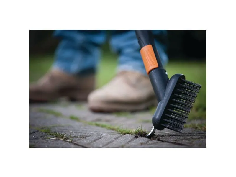 Fiskars QuikFit Fugenbürste 18.5 x 15.2 x 3.7 cm Fiskars QuikFit Fugenbürste 18.5 x 15.2 x 3.7 cm