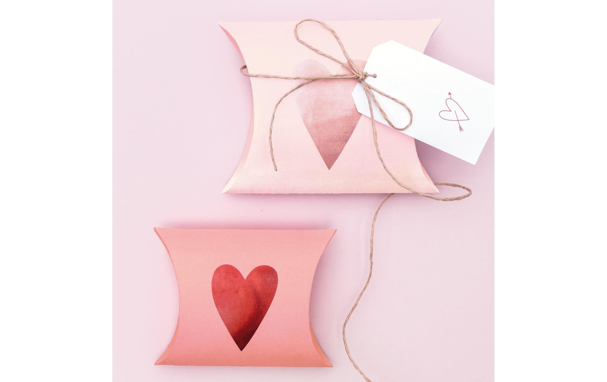 Rico Design Geschenkbox Herzen 6 Stück, Rosa/Rot, 12 x 18 cm/10 x 15 cm