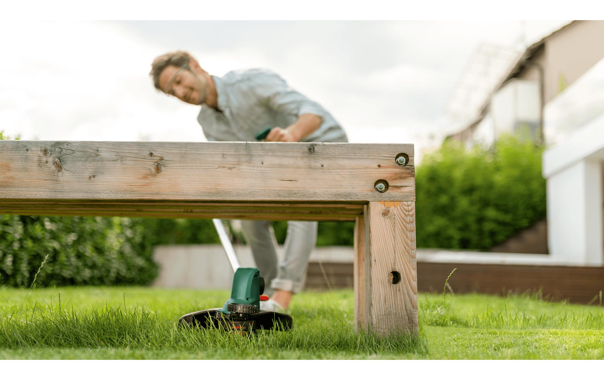 Bosch Akku-Rasentrimmer UniversalGrassCut 18 V-26 Solo
