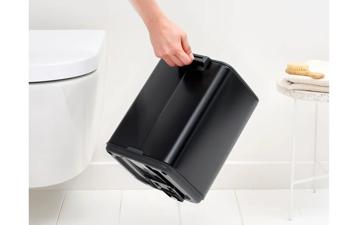 Brabantia Kosmetikeimer Bo 7 l, Schwarz matt Brabantia Kosmetikeimer Bo 7 l, Schwarz matt