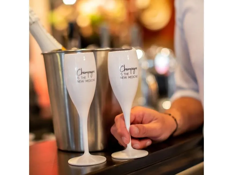 Koziol Sektglas Superglas Champagne is 100 ml, 1 Stück, Weiss