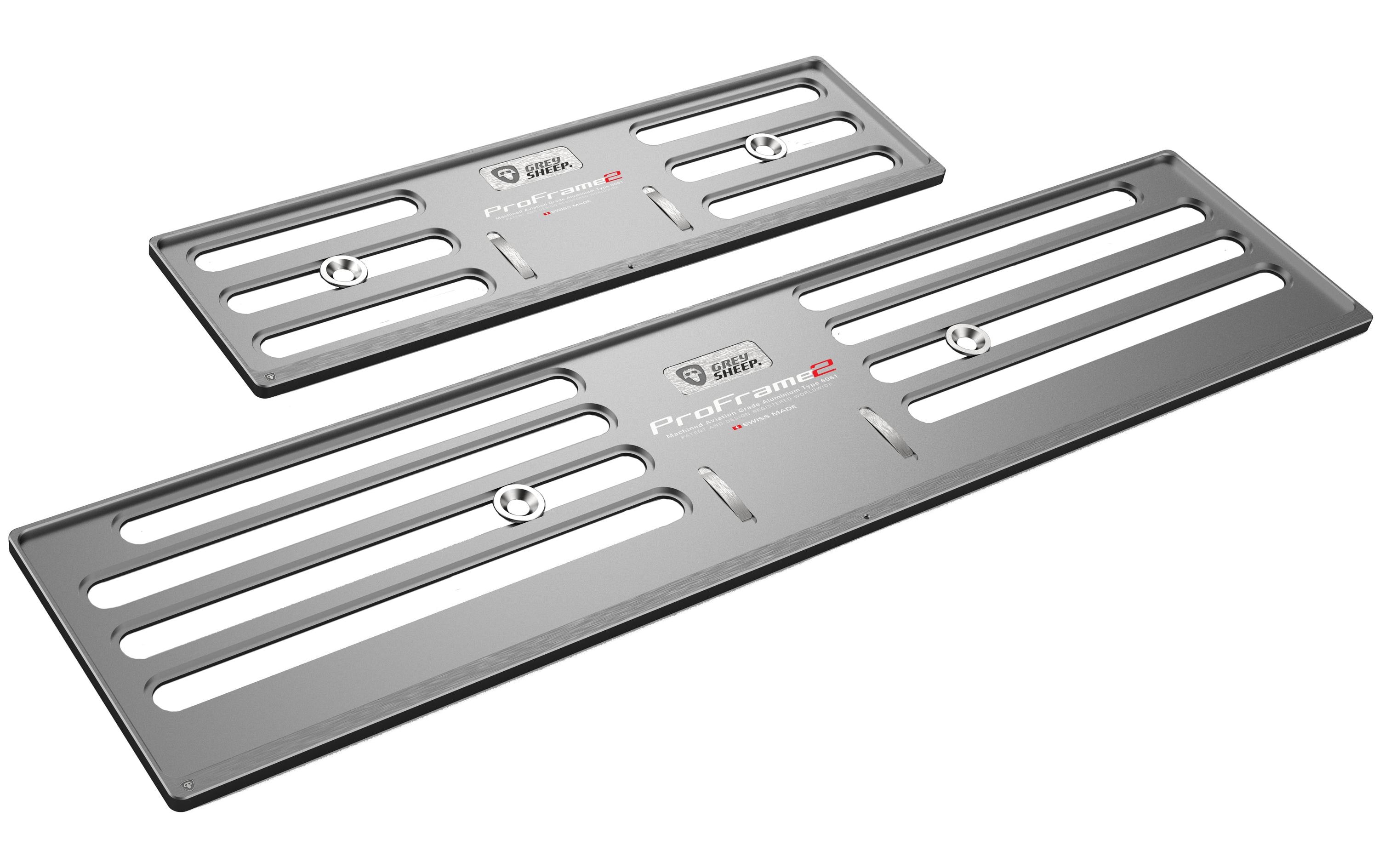 GREY SHEEP. Kennzeichenhalterset ProFrame 2, KFZ-lang, Shadow Grey GREY SHEEP. Kennzeichenhalterset ProFrame 2, KFZ-lang, Shadow Grey