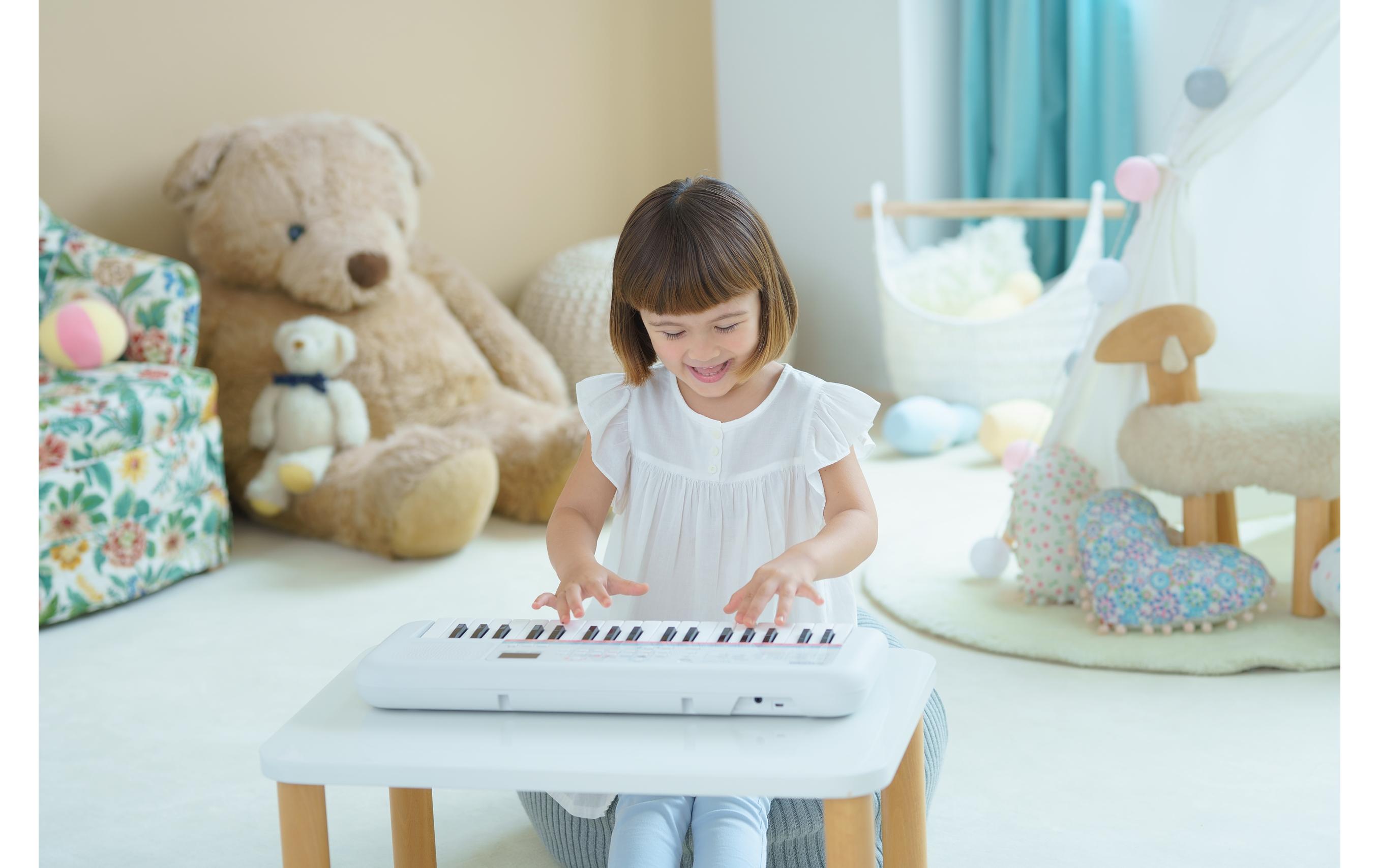 Yamaha Mini Keyboard Remie PSS-E30