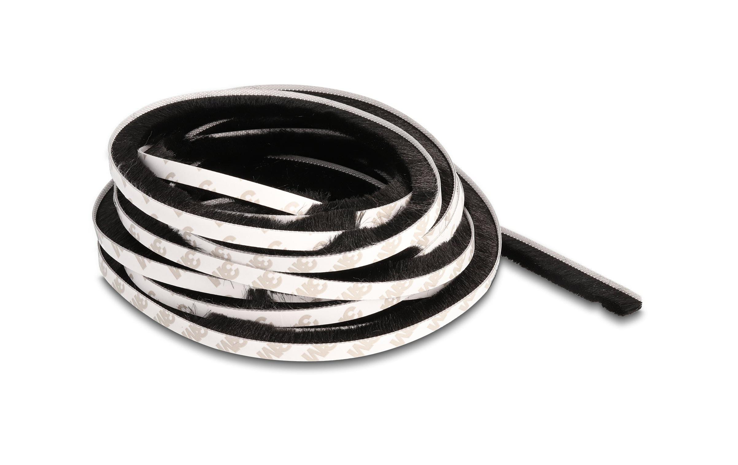 Delock Bürstenstreifen selbstklebend schwarz, 10mm - 5m Delock Bürstenstreifen selbstklebend schwarz, 10mm - 5m