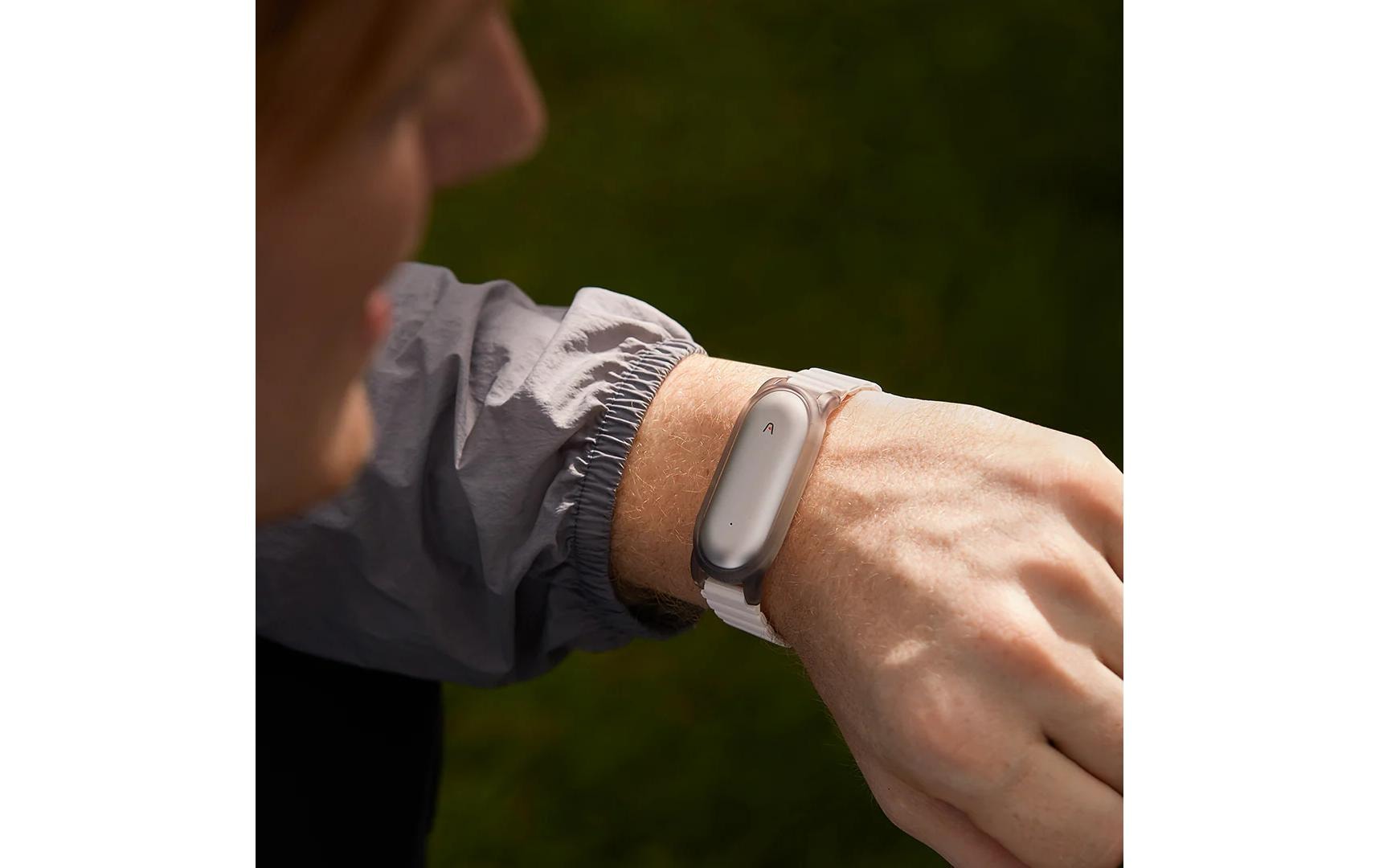 Plaud Diktiergerät Note AI PIN Silber