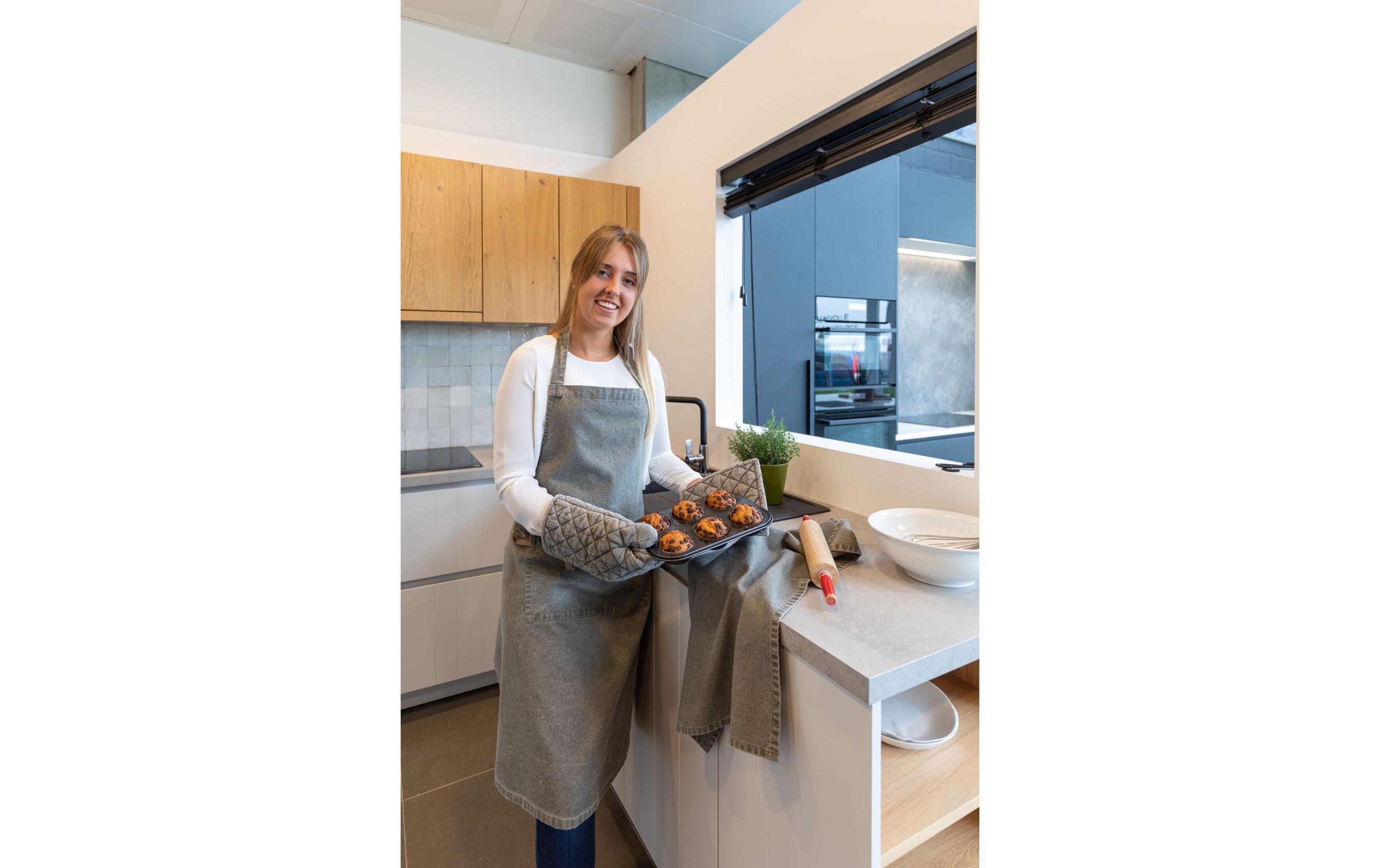 Tiseco Schürze Myrna Olivgrün