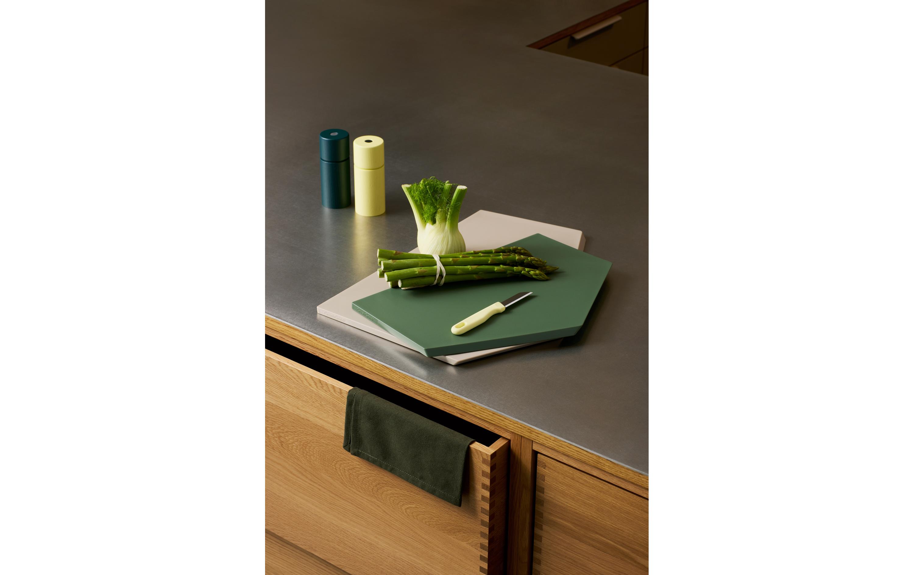 Crush Grind Schneidebrett Zürich M 26 cm x 38.5 cm, Parsley