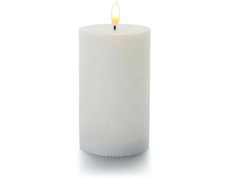 balthasar LED Zylinderkerze Rillen, Weiss