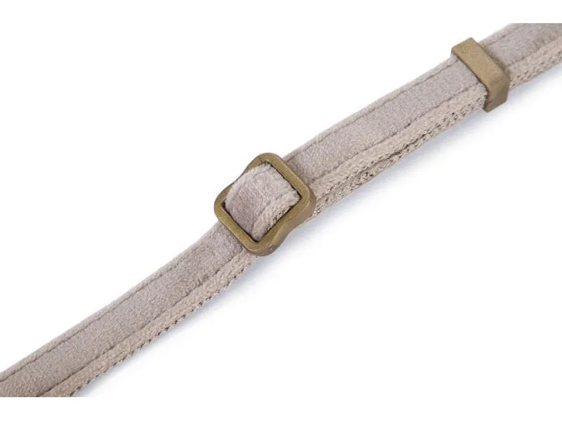 Designed by Lotte Katzenhalsband Velura Grau Designed by Lotte Katzenhalsband Velura Grau