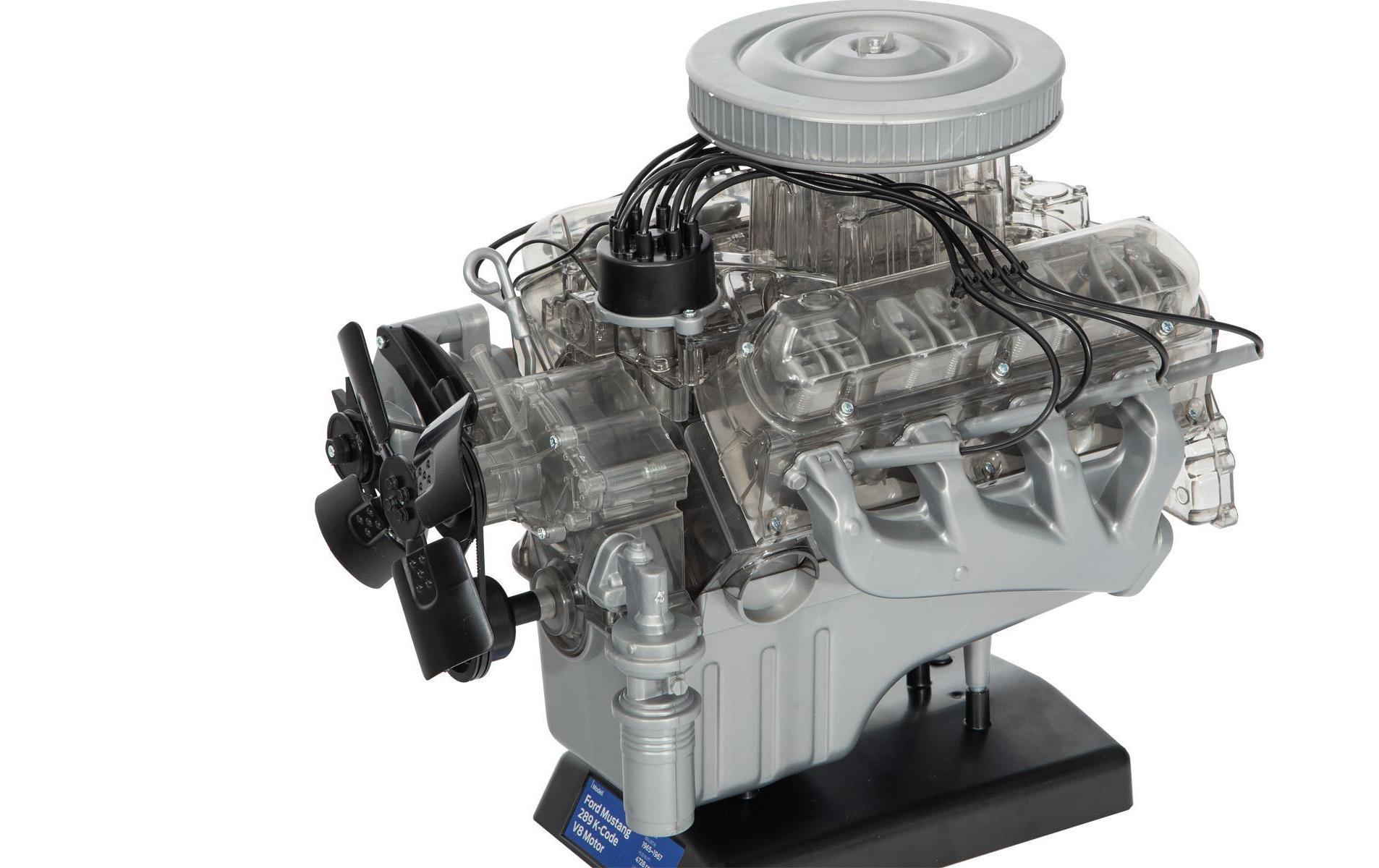 Franzis Baubox Ford Mustang V8-Motor