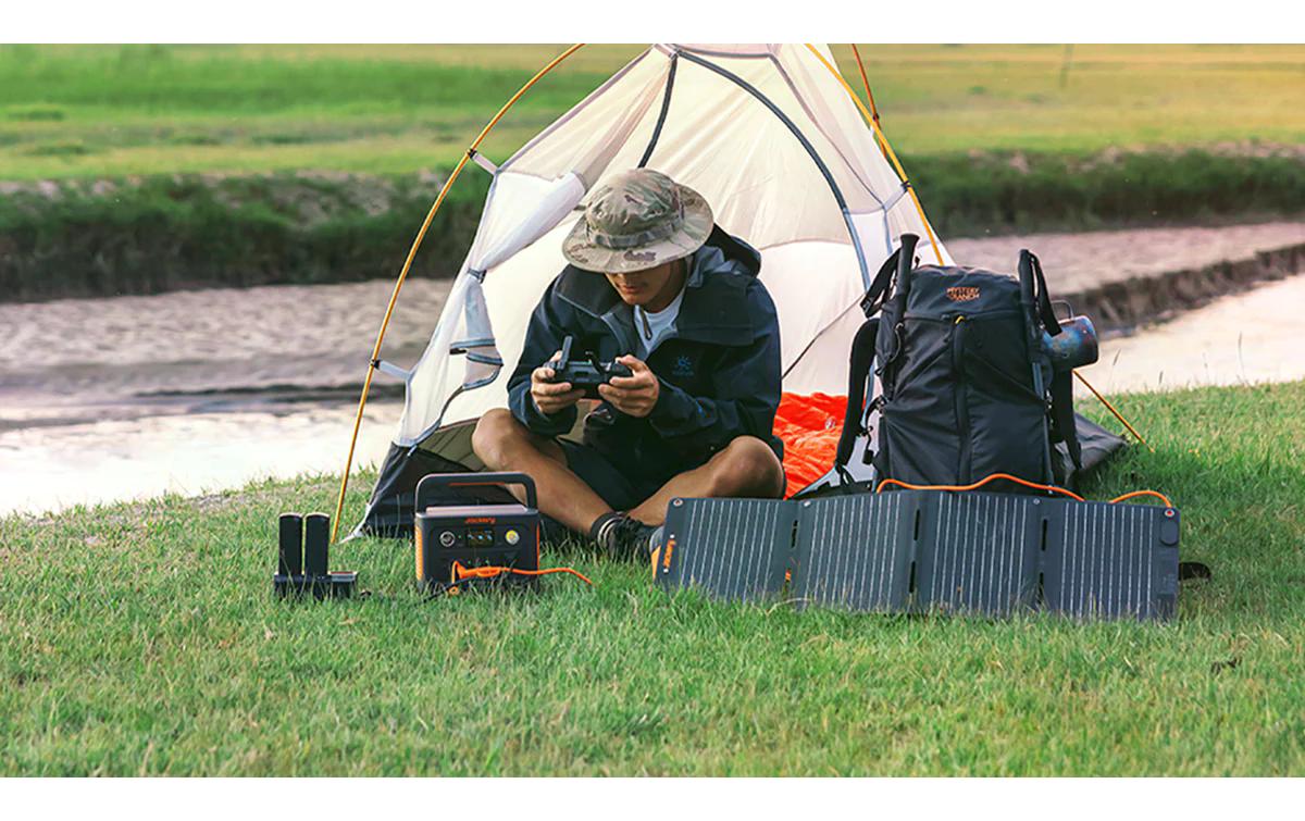 Jackery Power Station Explorer 300 Plus 288 Wh