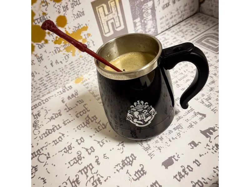 Thumbs Up! Harry Potter selbstrührende Tasse mit Zauberstab 350 ml Thumbs Up! Harry Potter selbstrührende Tasse mit Zauberstab 350 ml