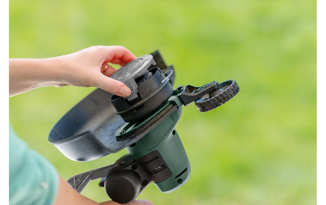Bosch Ersatzfaden UniversalGrassCut18 6 m x 1.6 mm Bosch Ersatzfaden UniversalGrassCut18 6 m x 1.6 mm