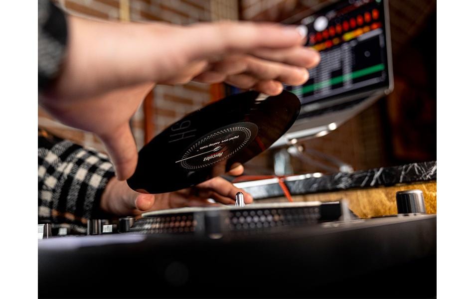 Hercules DJ-Controller DJControl Inpulse T7