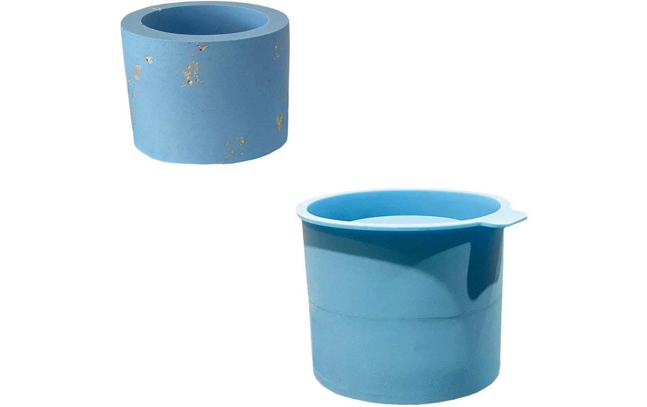 Jesmonite Giessform Becher rund, Ø 8.3 cm, Blau Jesmonite Giessform Becher rund, Ø 8.3 cm, Blau