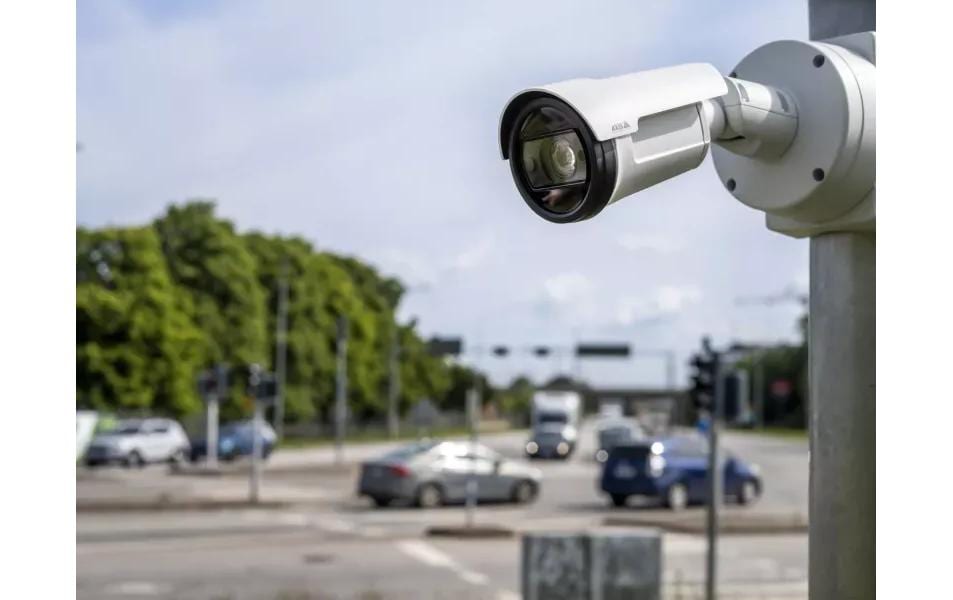 Axis Netzwerkkamera AXIS P1488-LE Weitwinkel 13 mm