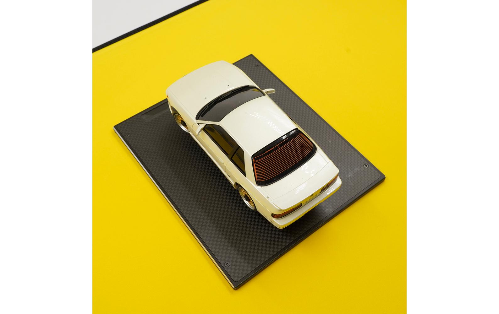 Yeah Racing On-Road Fahrzeug Ständer für Mini-Z 1:27, Aluminium Yeah Racing On-Road Fahrzeug Ständer für Mini-Z 1:27, Aluminium