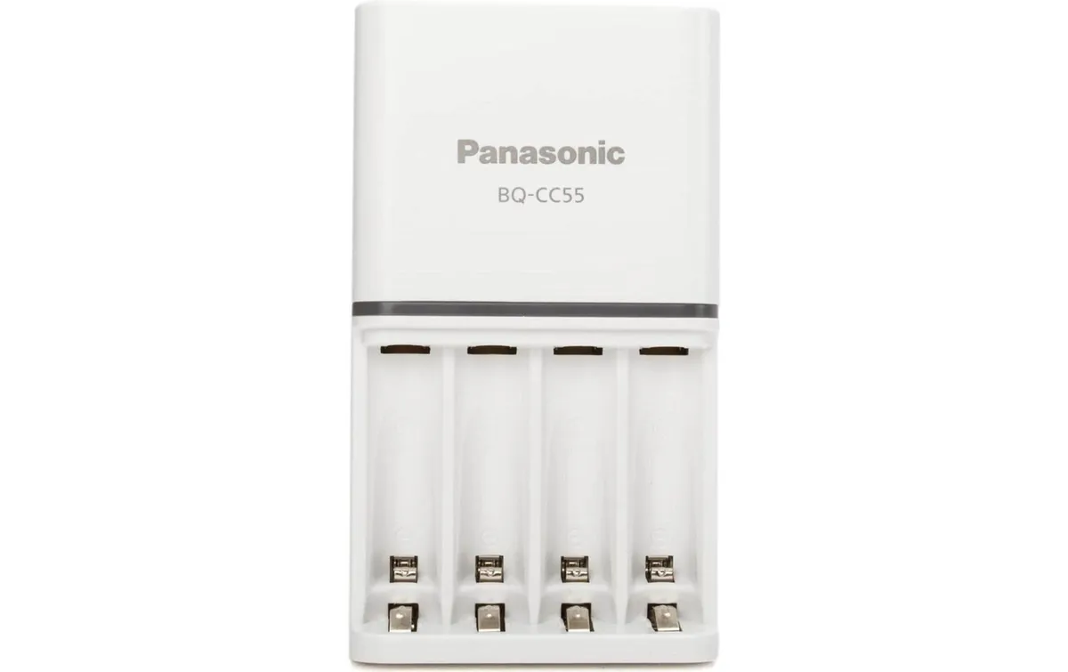 Panasonic Ladegerät Eneloop Pro BQ-CC55 Panasonic Ladegerät Eneloop Pro BQ-CC55