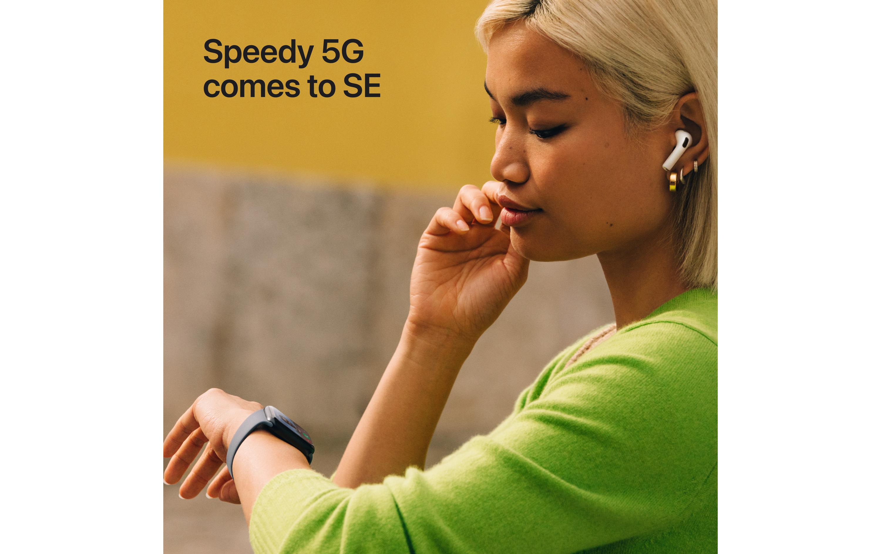 Apple Watch SE 3 40 mm LTE Sport Band Midnight S/M