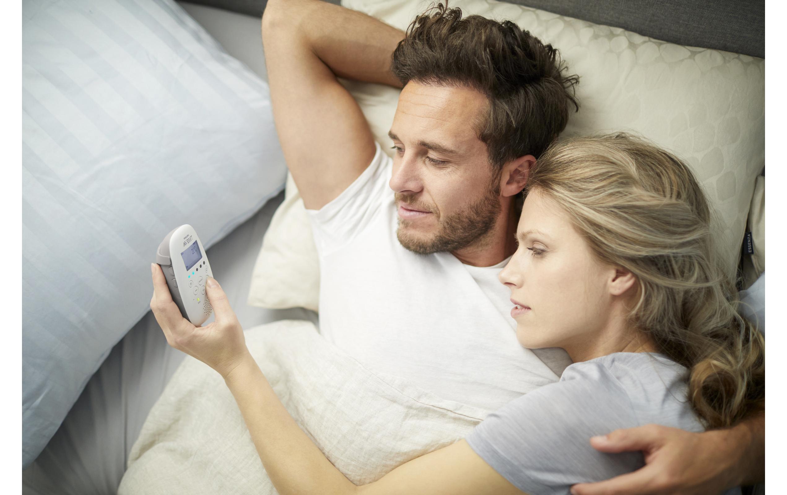 PHILIPS AVENT Babyphone Smart-Eco mit Sternenhimmel-Projektor SCD733/26