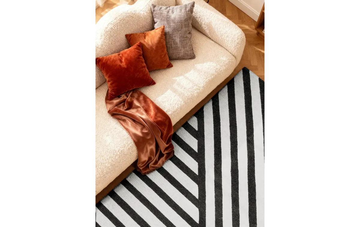Elle Decoration Teppich Noir 160 cm x 230 cm Elle Decoration Teppich Noir 160 cm x 230 cm