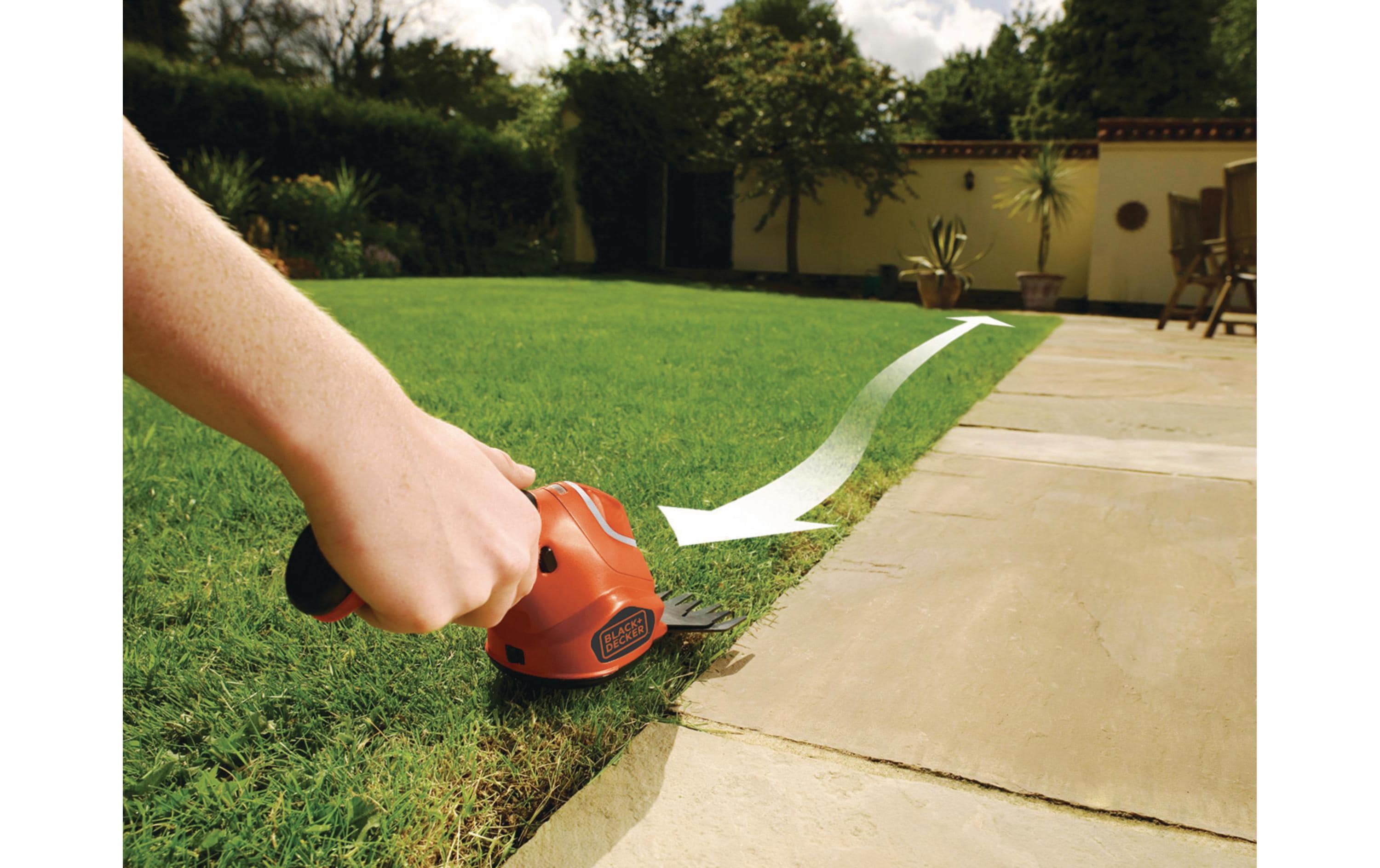 BLACK+DECKER Akku-Strauchschere GSL700