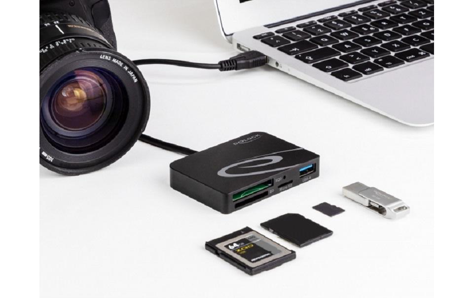 Delock Card Reader Extern 91756 4 Slots Delock Card Reader Extern 91756 4 Slots