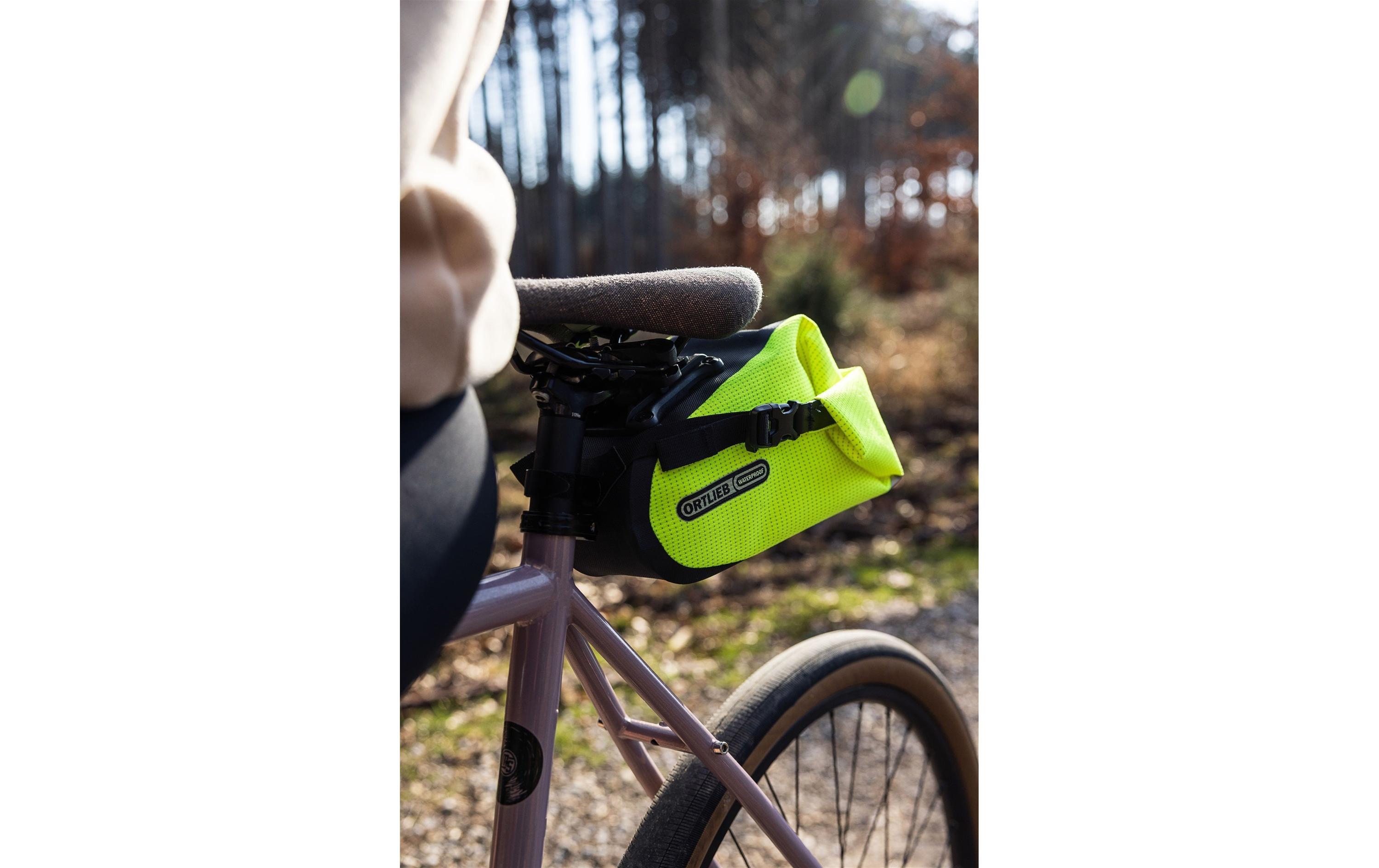 Ortlieb Satteltasche High-Vis, 4,1 l, neongelb – schwarz