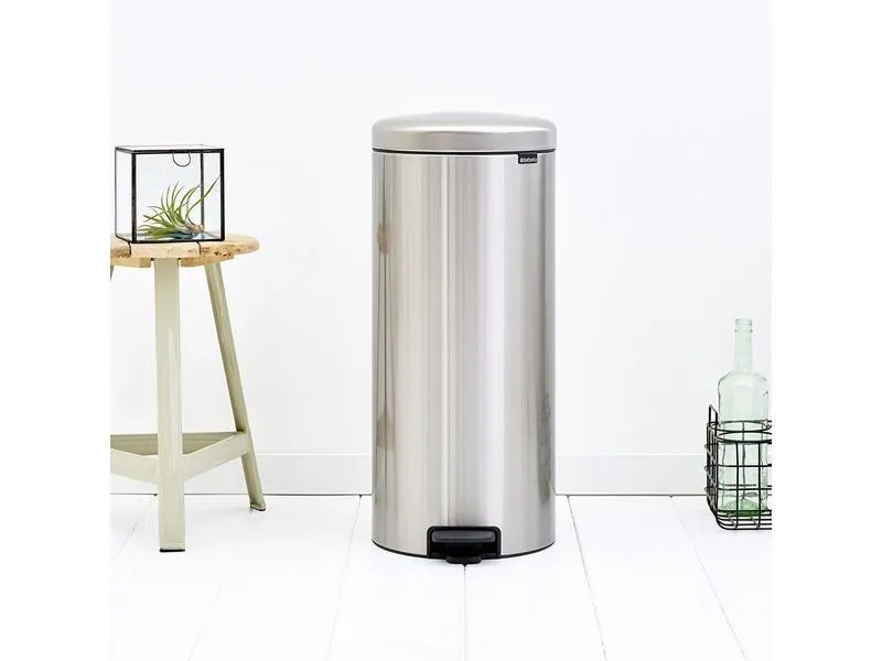 Brabantia Treteimer NewIcon 30 l, Matt Steel Brabantia Treteimer NewIcon 30 l, Matt Steel