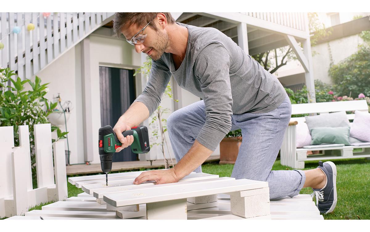 Bosch Akku-Bohrschrauber UniversalDrill 18 V Solo