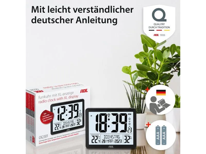 ADE Wanduhr XL, Schwarz/Weiss ADE Wanduhr XL, Schwarz/Weiss