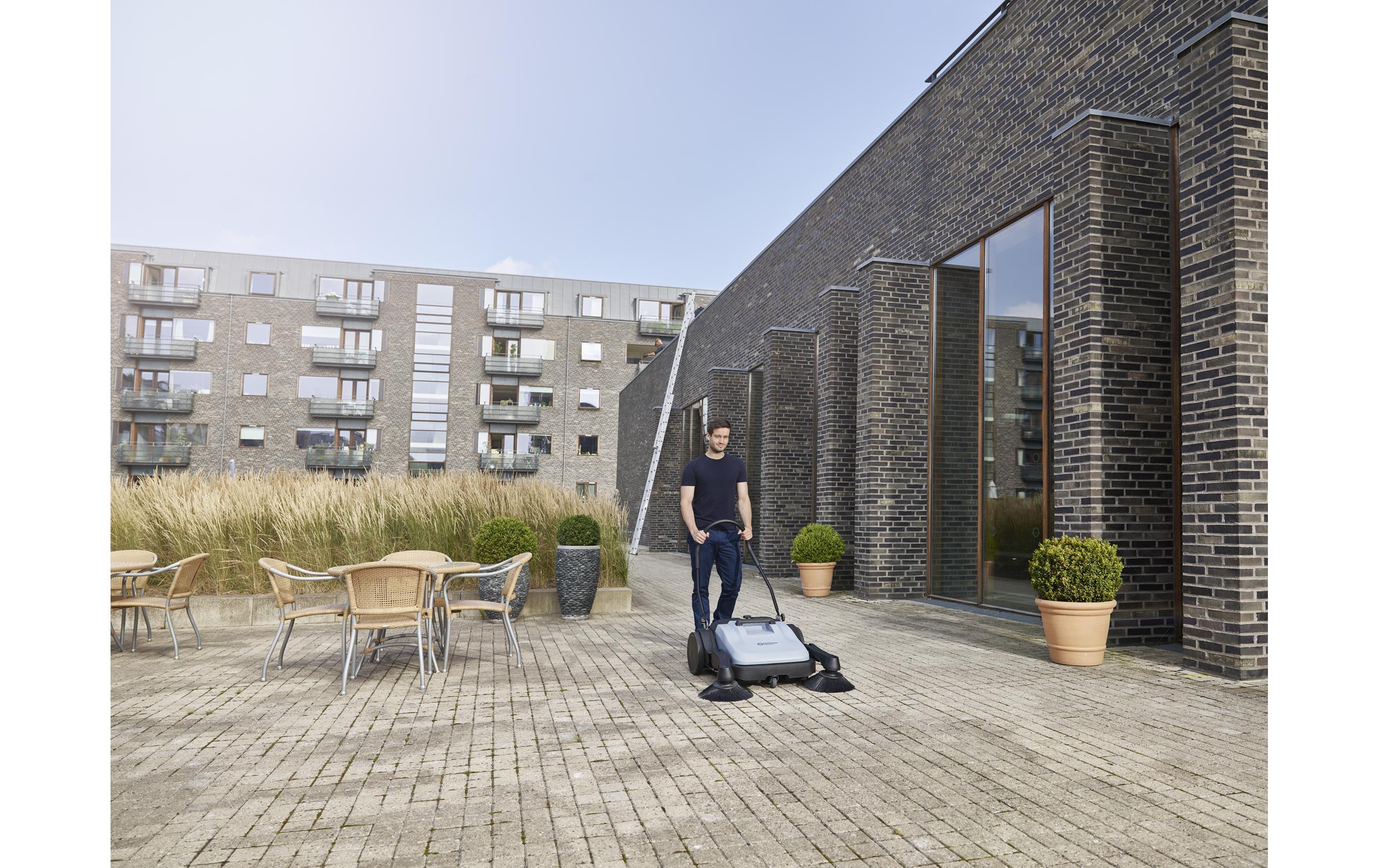 Nilfisk Kehrmaschine SW250 920