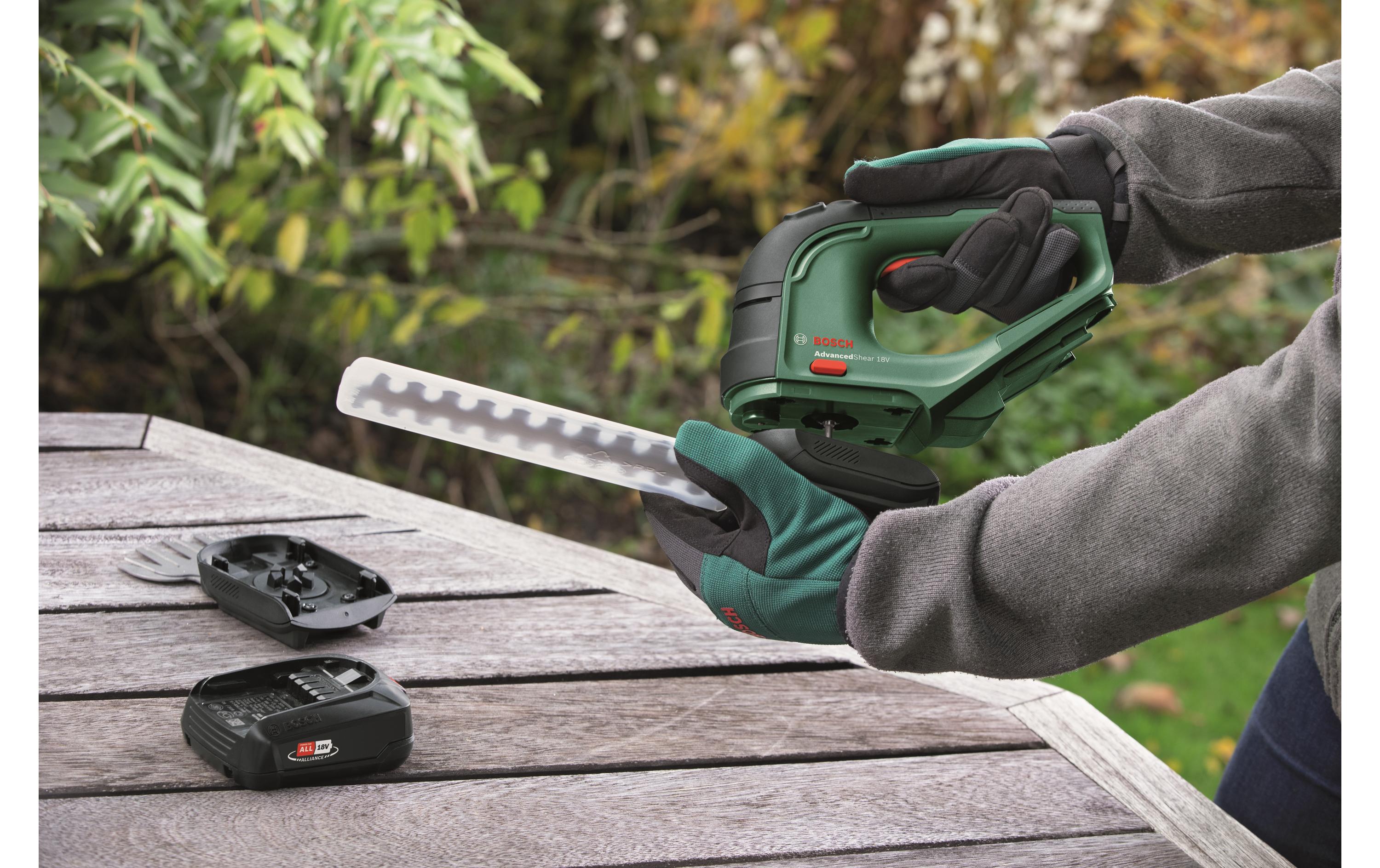 Bosch Akku-Gras-/Strauchschere Advanced Shear 18 V-10 Solo