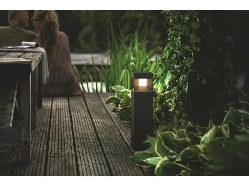 Philips Sockelleuchte Parterre 8 W, 800 lm, 2700 K, 40 cm, Schwarz