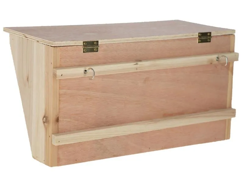 Kerbl Heuraufe mit Sitzbrett, 37 x 17 x 20 cm Kerbl Heuraufe mit Sitzbrett, 37 x 17 x 20 cm