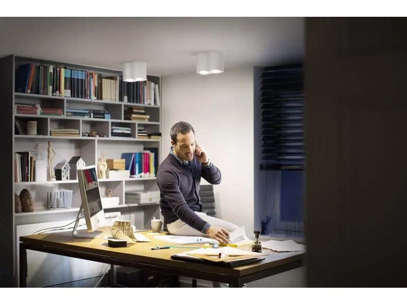 Philips Hue White Ambiance Pillar Doppelspot inkl. Dimmschalter Weiss Philips Hue White Ambiance Pillar Doppelspot inkl. Dimmschalter Weiss