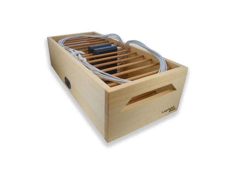 LMP LaptopBox 12-500 Schweizer Fichtenholz, 12x USB-C