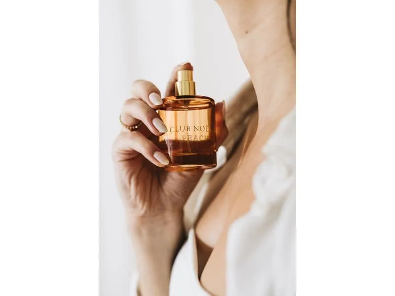 Club Noé Eau de Parfum Peach 50 ml Club Noé Eau de Parfum Peach 50 ml