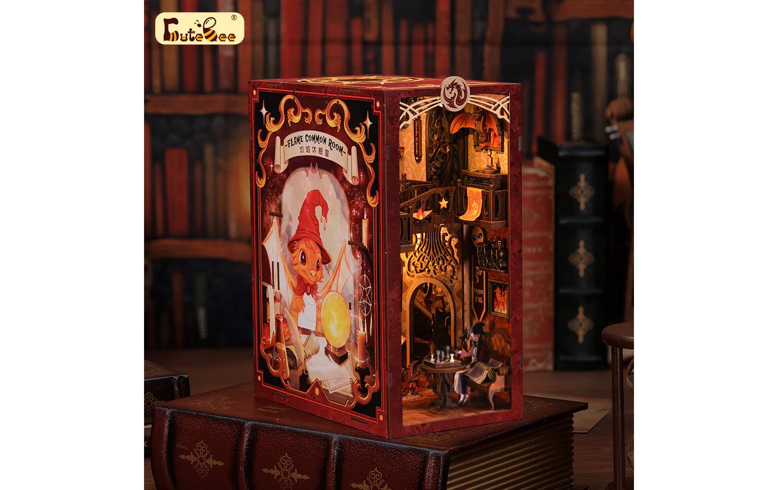 Cutebee Bausatz Flame Common Room