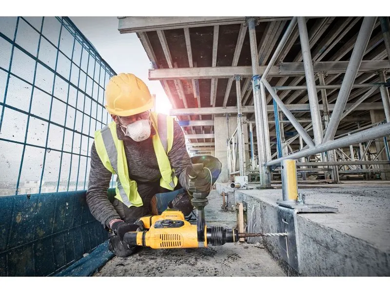DEWALT Meisselhammer D25810K-QS