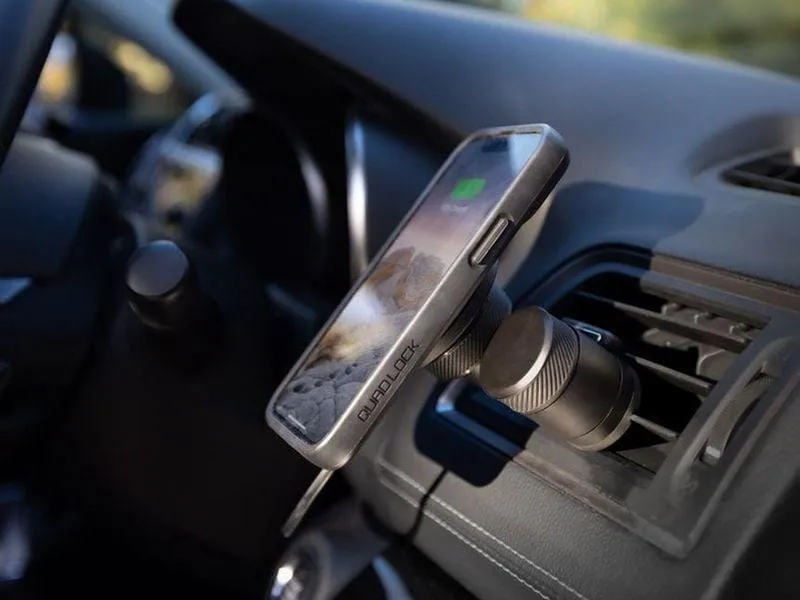 Quad Lock Halterung Car Mount VNT Quad Lock Halterung Car Mount VNT