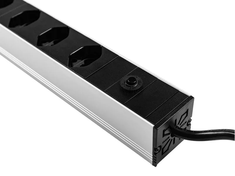FURBER.power 19 Steckdosenleiste 8x T13 Schwarz FURBER.power 19 Steckdosenleiste 8x T13 Schwarz