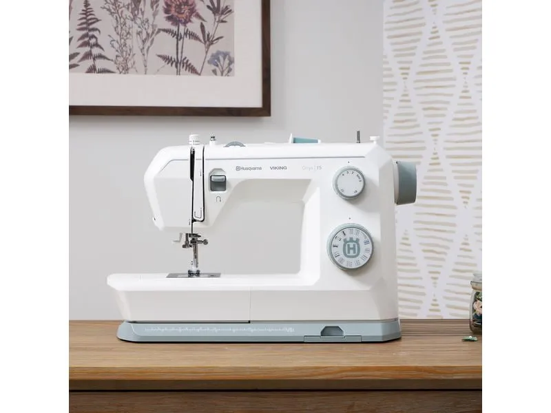 Husqvarna Nähmaschine Onyx 15 Weiss