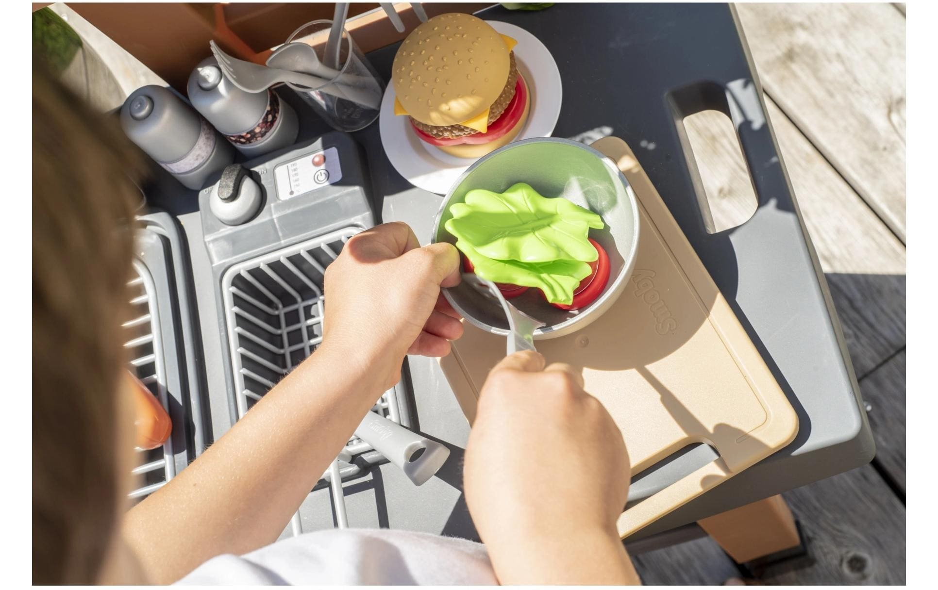 Smoby Outdoor Gartenküche