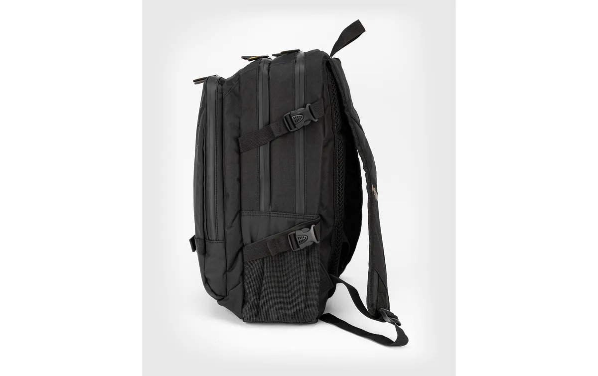 Venum Challenger Pro Evo BackPack, Gold/Schwarz Venum Challenger Pro Evo BackPack, Gold/Schwarz