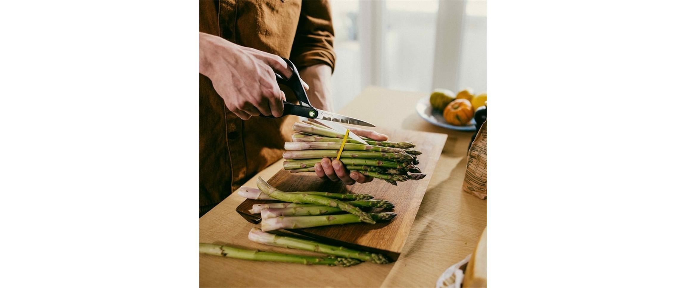 Fiskars Schere FF Küche 21 cm, rostfreier Stahl, Rechtshänder